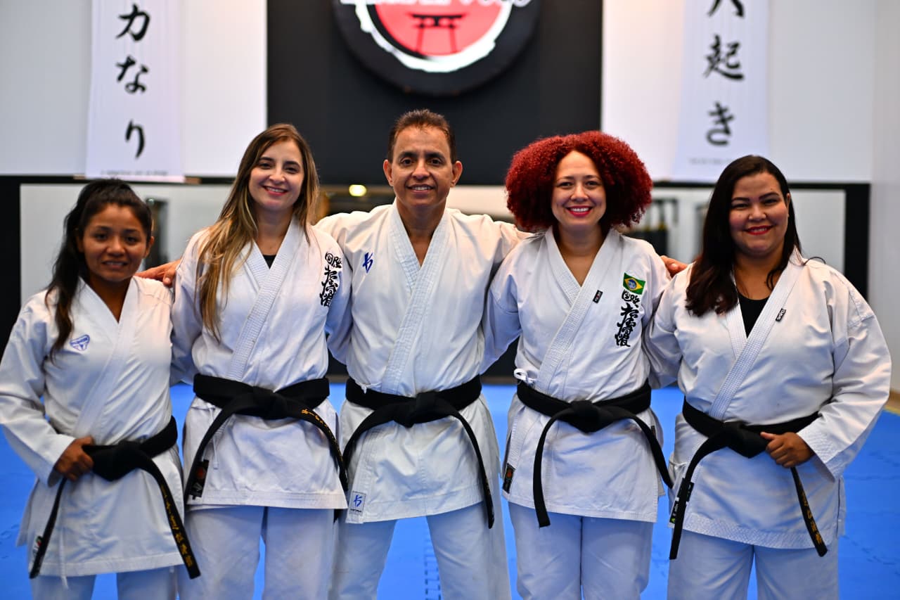 Professores da Liga Roraimense de Karatê reunidos no dojo